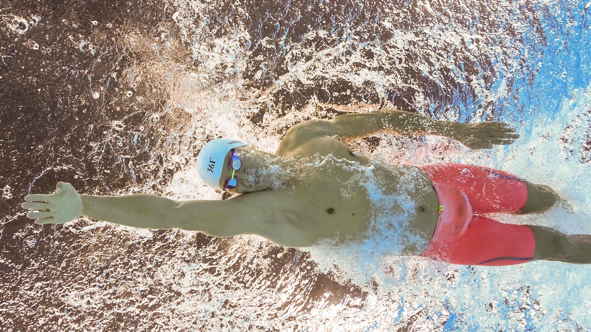 全黑队精准传球与快速反击，成橄榄球冠军赛中的杀手锏，橄榄球黑人教练