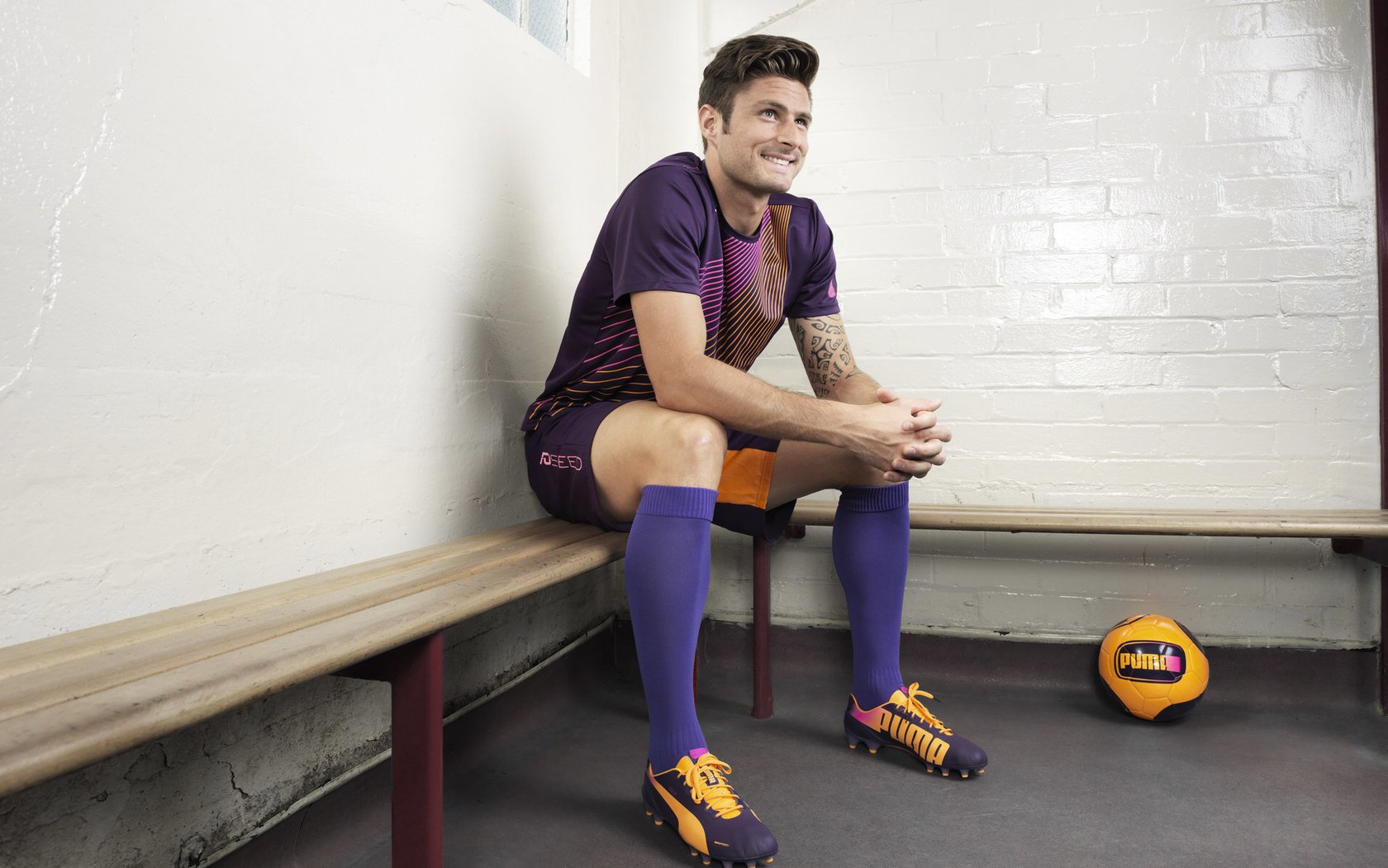 南非水球女将精准传球制胜，南非女子水球队